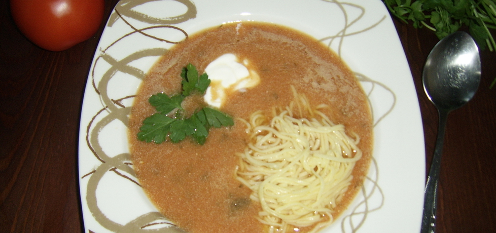 Zupa pomidorowa z papryką i makaronem taglierini (autor: soovka ...