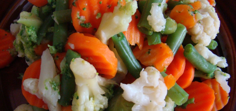 Warzywa gotowane na wodzie ze smakiem (autor: kate500 ...