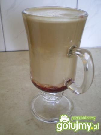 Przepis  kawa latte z syropem malinowym przepis