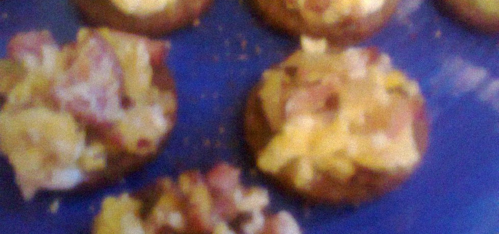 Mini kanapki z chleba pełnoziarnistego z jajecznicą (autor: jolantaps ...