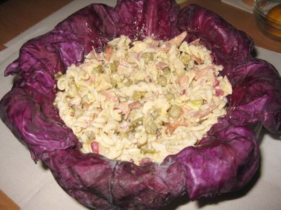 Salatka makaronowa z rzodkiewka