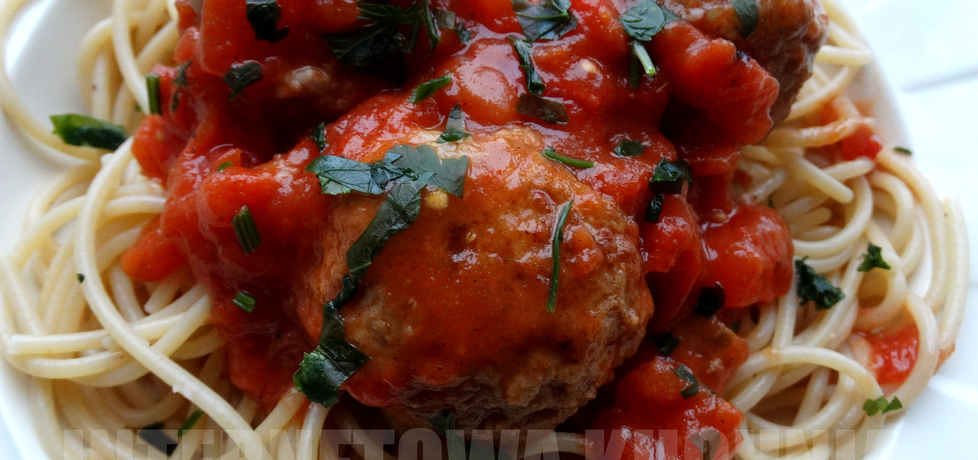 Spaghetti z klopsikami w sosie pomidorowym (autor: internetowa ...