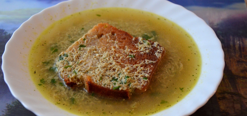 Zupa czosnkowa z tostami (autor: asik32)