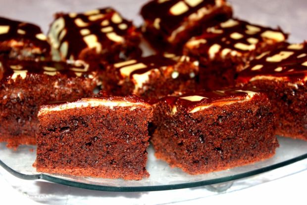Przepis  ciasto mocno czekoladowe przepis
