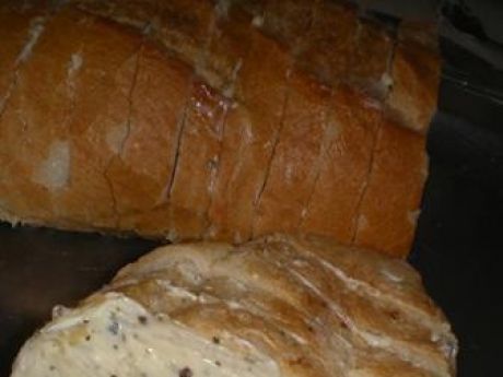 Przepis  chlebek ziołowo-czosnkowy z grilla przepis