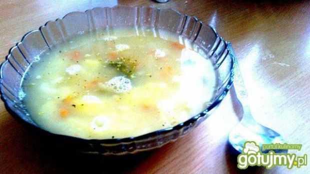 Przepis na zupa grochowa z warzywami