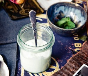 Domowy jogurt ii  prosty przepis i składniki