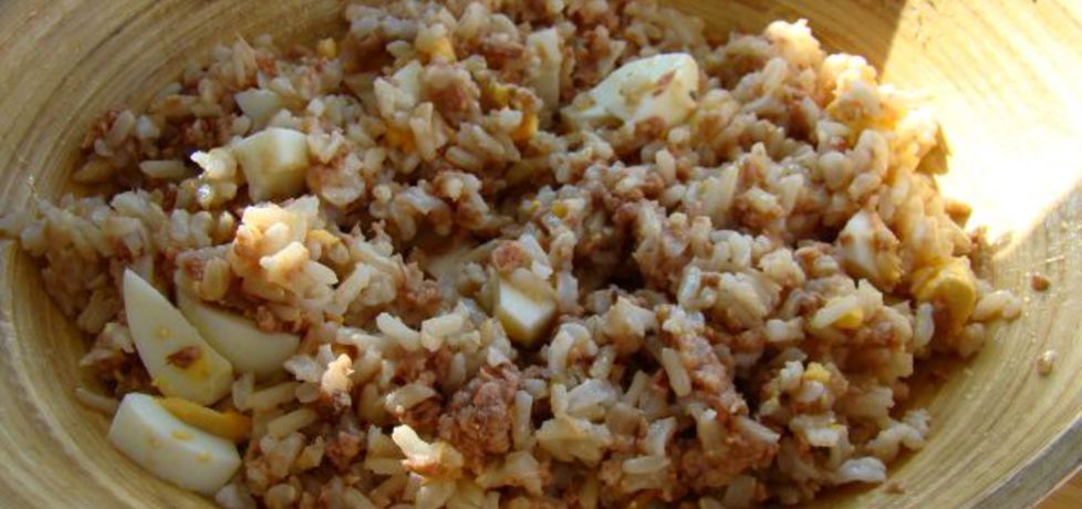 Sałatka z ryżu brązowego i tuńczyka (autor: iwa643 ...