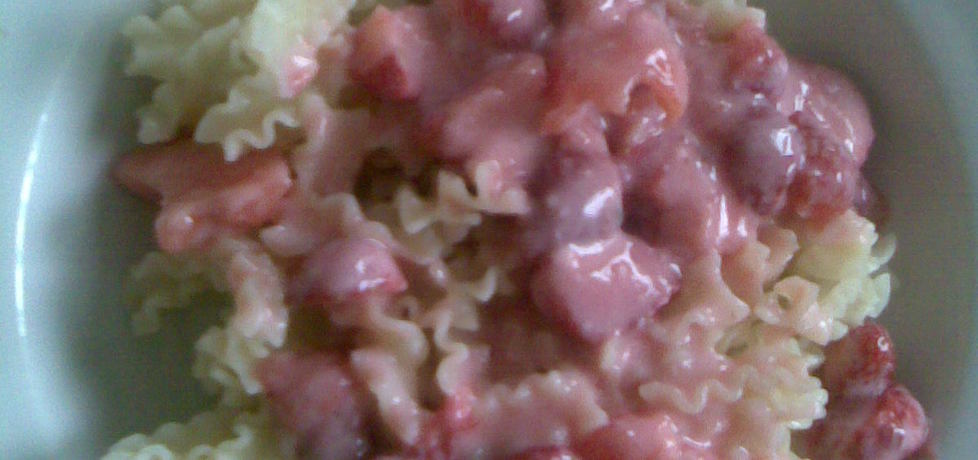Makaron w sosie arbuzowo truskawkowym na słodko (autor: margo1 ...