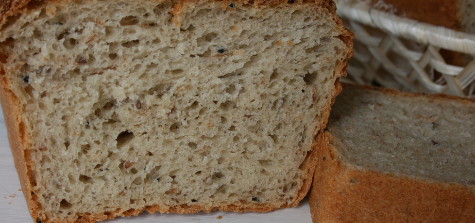 Chleb gryczany z czarnuszką i lnem (autor: skotka)
