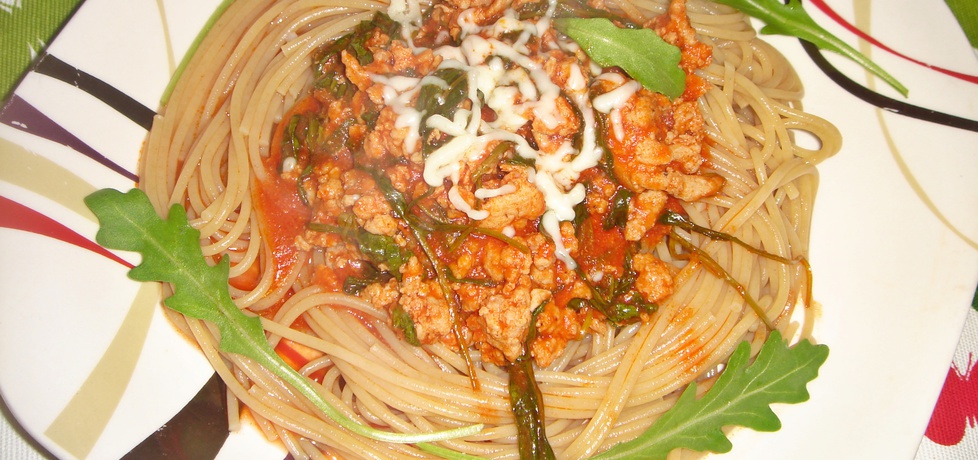 Spaghetti bolognese z rukolą (autor: justi2401)