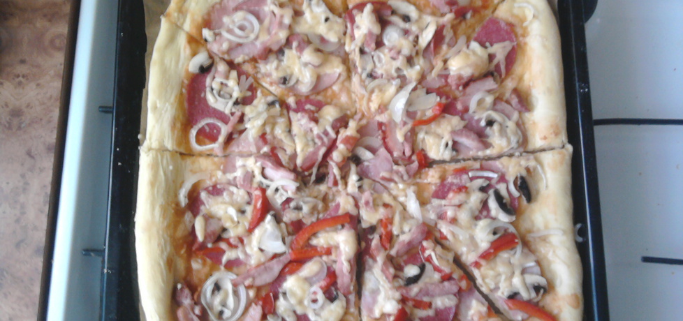 Pyszna domowa pizza (autor: katarzyna84)
