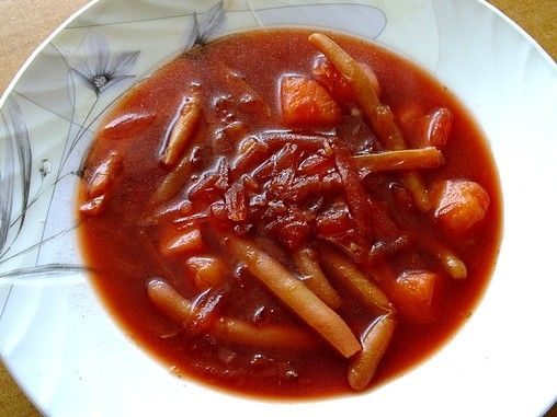 Przepis  zupa z gotowanych buraczków przepis