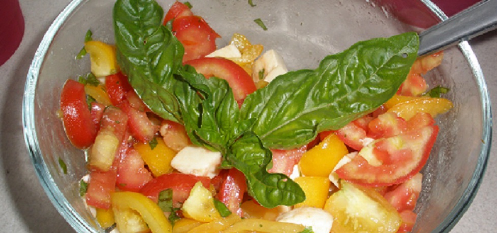 Pomidory z bazylią i mozzarellą (autor: monika141 ...