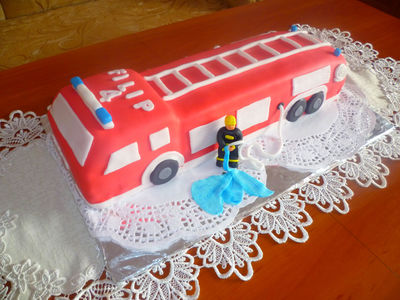 Tort wóz strażacki