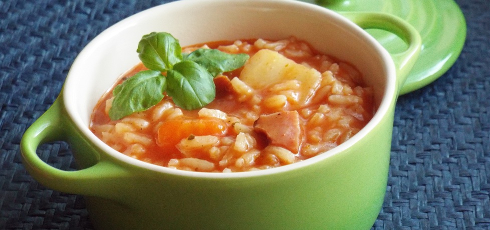 Zupa pomidorowa z ryżem na wędzonym boczku (autor: jola91 ...