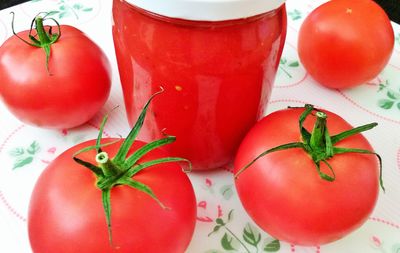 Przecier pomidorowy z bazylią