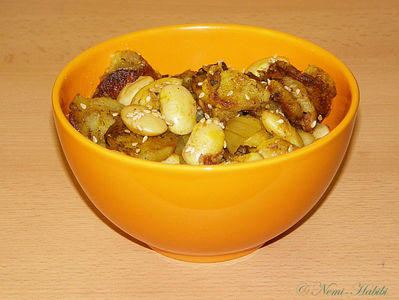 Pakora z ziemniaków i fasola w curry