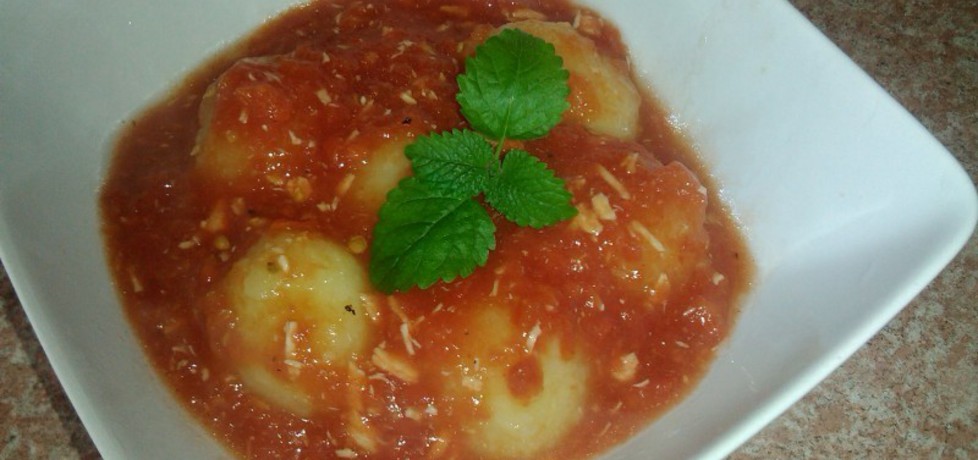 Kluseczki w sosie pomidorowo drobiowym (autor: konczi ...