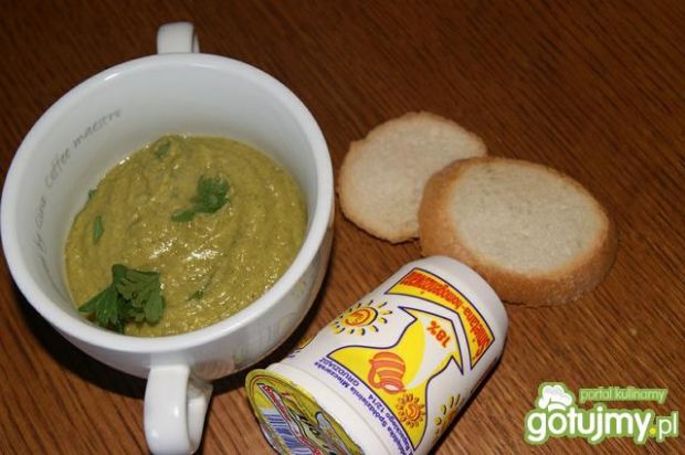 Przepis  zupa krem z zielonego groszku przepis