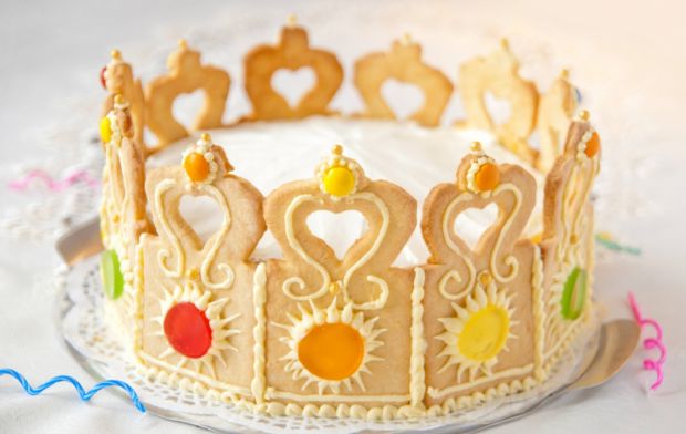 Przepis  tort dla małej księżniczki- korona przepis