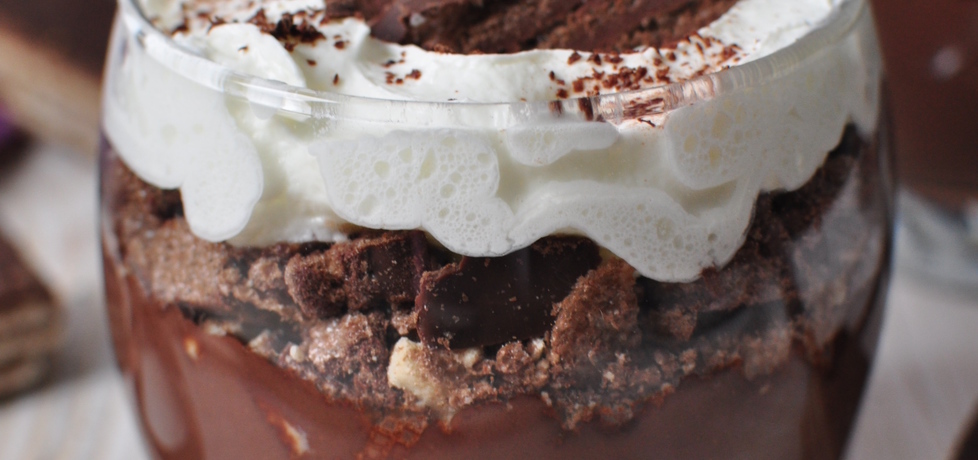 Krem czekoladowy z wafelkami (autor: wiktoria29)