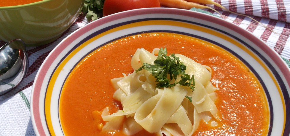 Zupa ze świeżych pomidorów. (autor: babeczka35)
