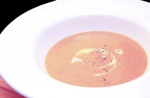 Aksamitna zupa z buraczkami  prosty przepis i składniki