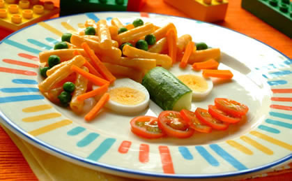 Makaron z warzywami dla dzieci