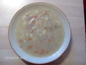 Zupa z białej kapusty przepis. gotujmy.pl