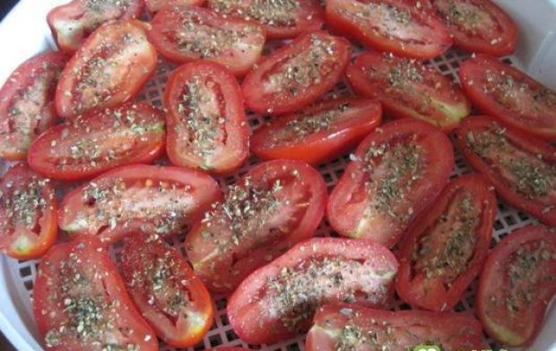 Przepis na suszone pomidory w zalewie oliwnej
