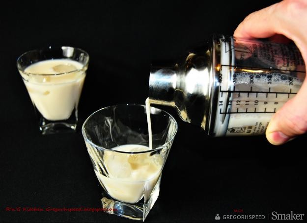 White russian drink