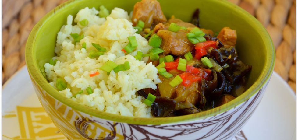 Orientalny gulasz z ryżem (autor: czarrna)