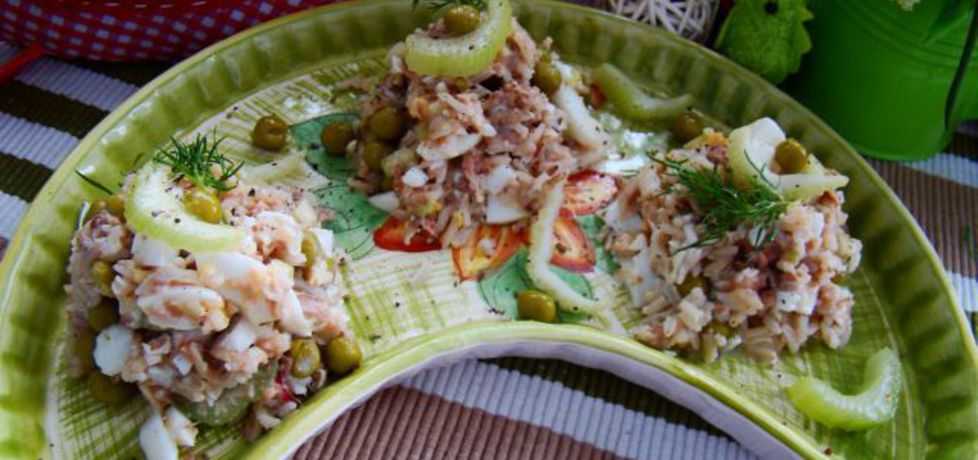 Sałatka ryżowa z selerem,jajkiem i tuńczykiem (autor: iwa643 ...