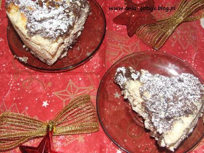 Świąteczny sernik z kakaowym kruchym ciastem i konfiturą ...