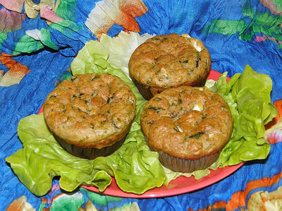 Muffinki z fetą, szpinakiem i siemieniem lnianym