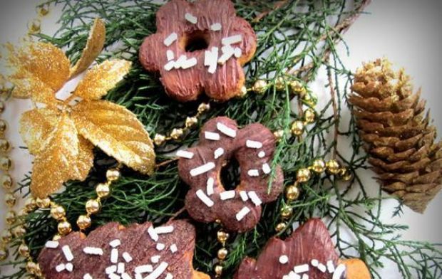Pierniczki świąteczne (czekoladowe) przepis
