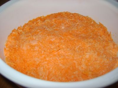 Surówka z marchewki z chrzanem