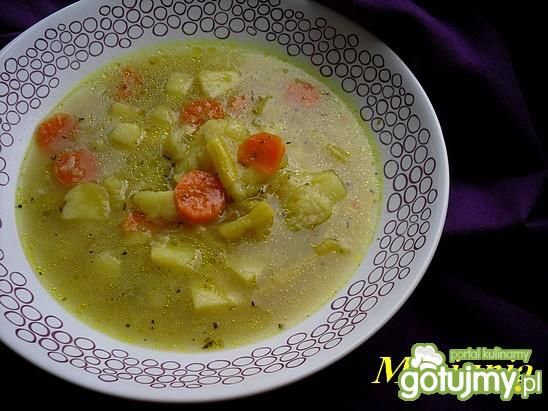Warzywna zupa na ostro  porady kulinarne