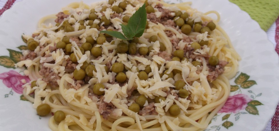 Spaghetti z tuńczykiem. (autor: babeczka35)