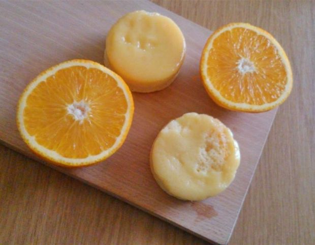 Przepis  babeczki mocno pomarańczowe przepis