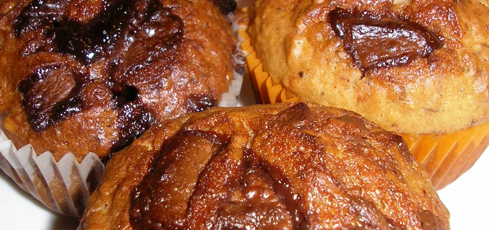 Muffinki z czekoladą i orzechami (autor: ola1984)