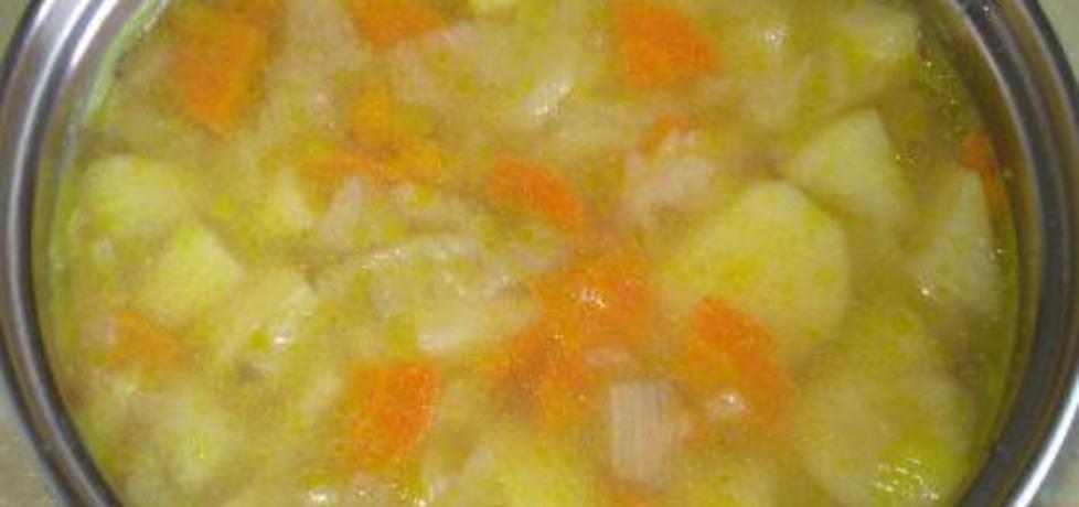 Zupa z kapustą pekińską i ziemniakami (autor: iknkirke ...