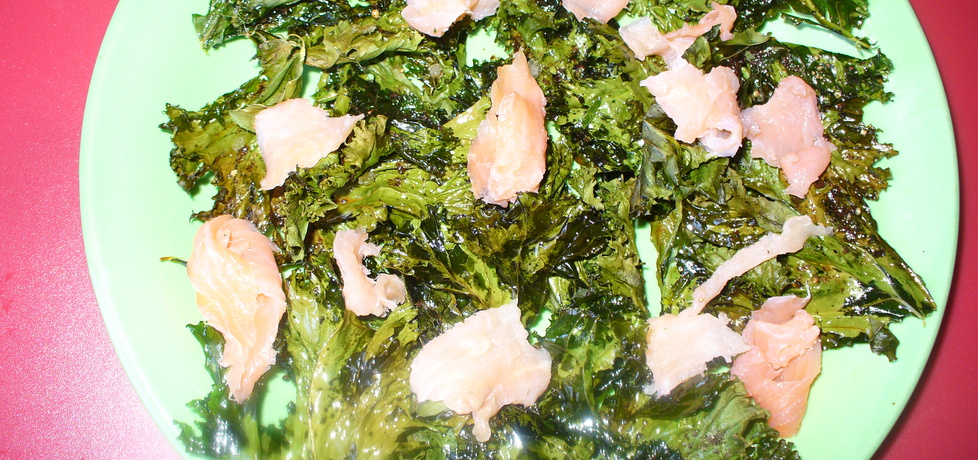 Chipsy z jarmużu z łososiem (autor: jagoda5913)
