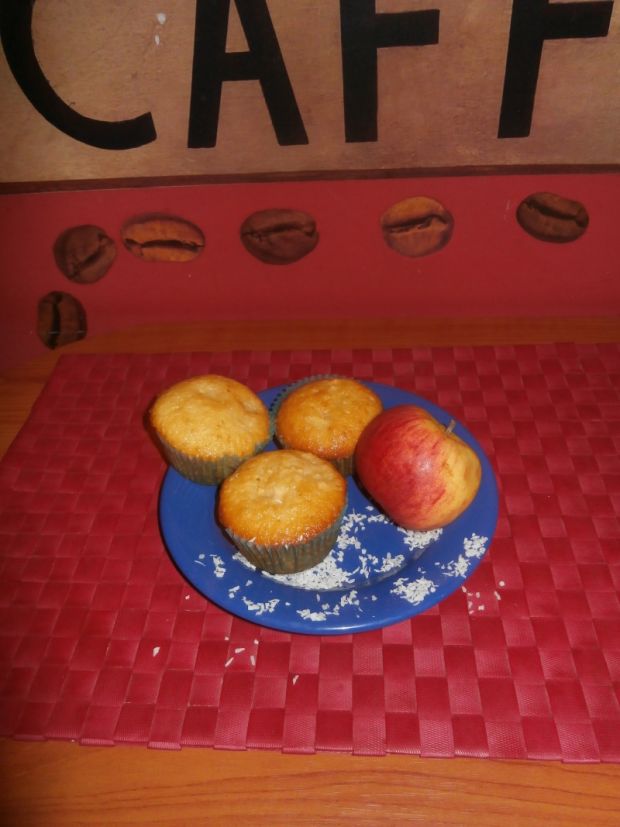 Przepis  jabłkowo kokosowe muffinki przepis