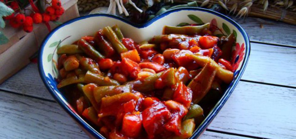 Potrawka z fasoli w sosie pomidorowym (autor: iwa643 ...