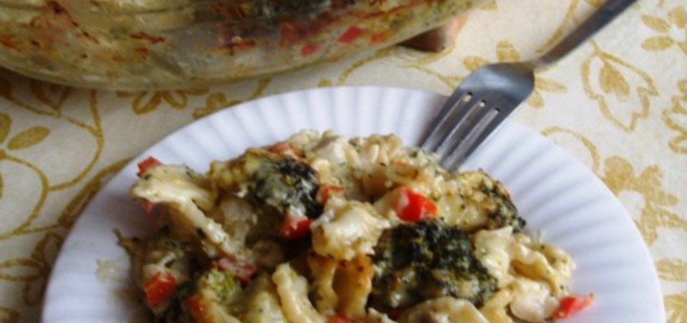 Zapiekanka z rybą, brokułem i makaronem (autor: sarenka ...