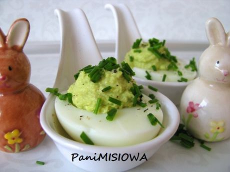 Jajka faszerowane awokado  kulinarne abc