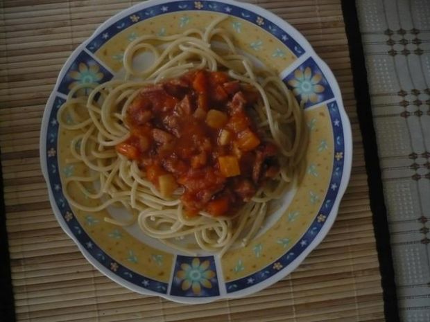 Przepis  prawie wegetariańska wersja spaghetti przepis