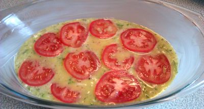 Zapiekany omlet z cukinią i pomidorami